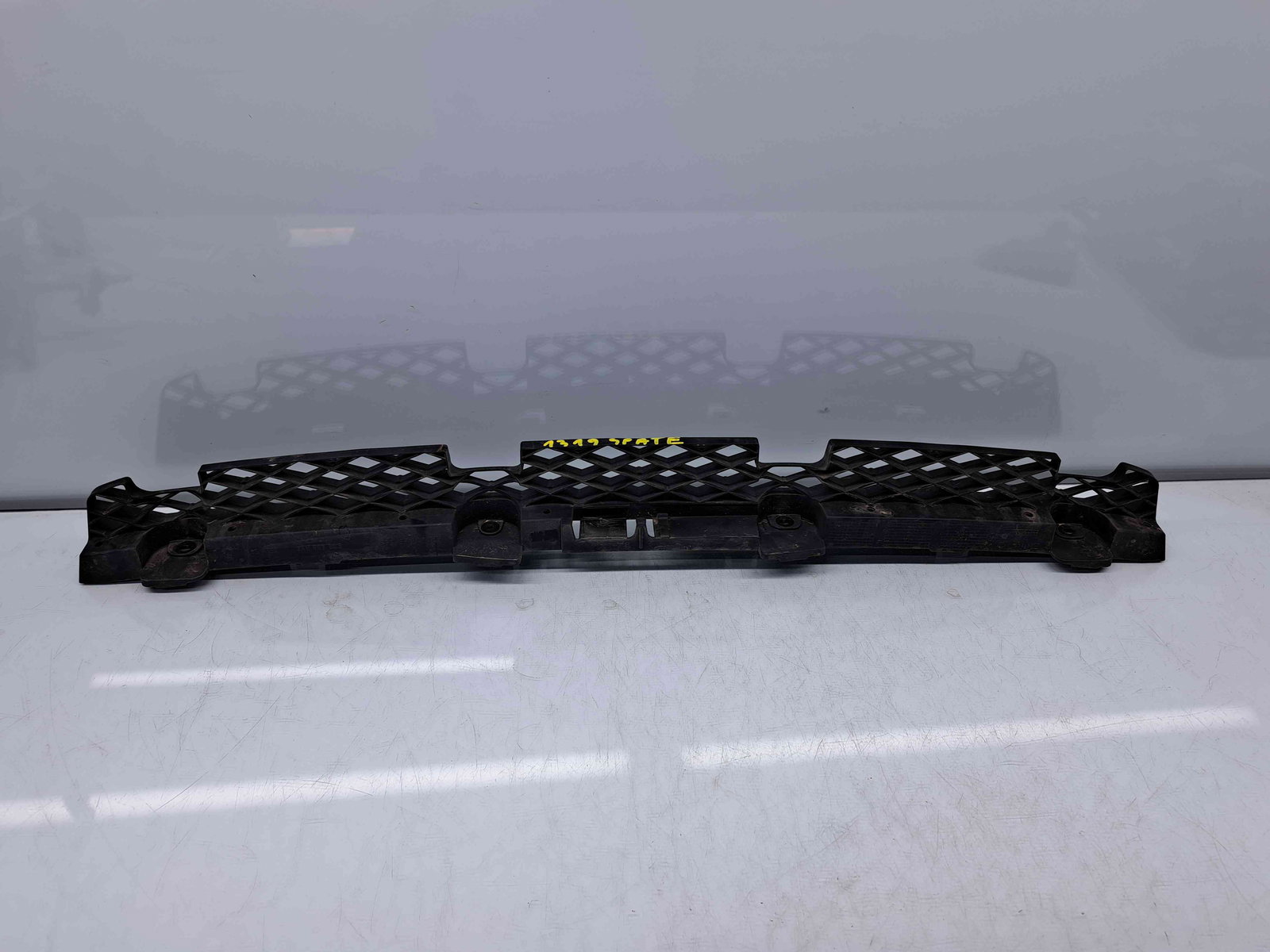 Suport central bara spate Volkswagen Passat B7 (362) [Fabr 2010-2014] 3AE807863