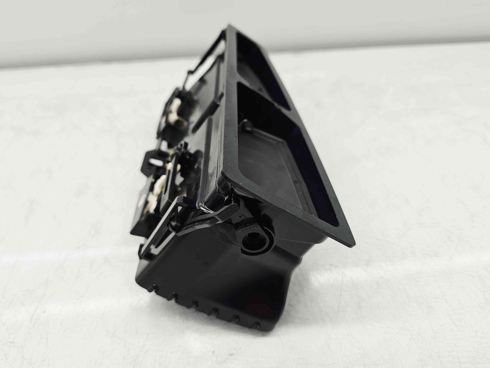 Grila aerisire centrala Peugeot 3008 [Fabr 2009-2016] OEM - imagine 4