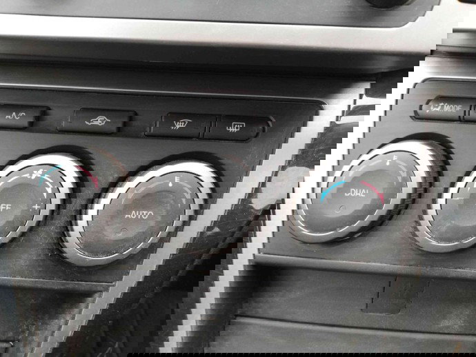 Panou comanda clima OEM Mazda 6 2.2 2007-2013
