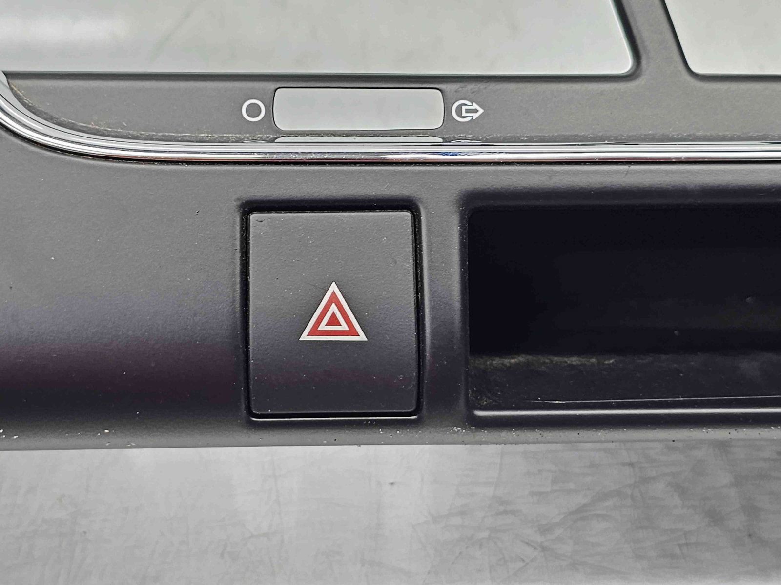 Trimuri bord Peugeot 3008 [Fabr 2009-2016] OEM - imagine 3