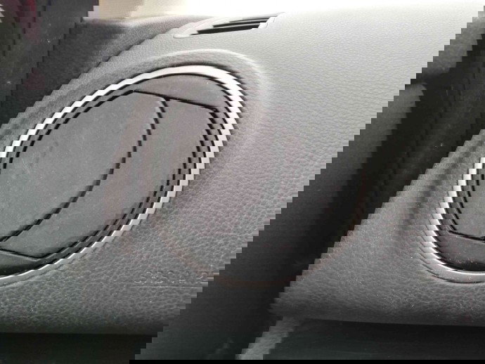 Grila aerisire stanga OEM Mazda 6 2.2 2007-2013