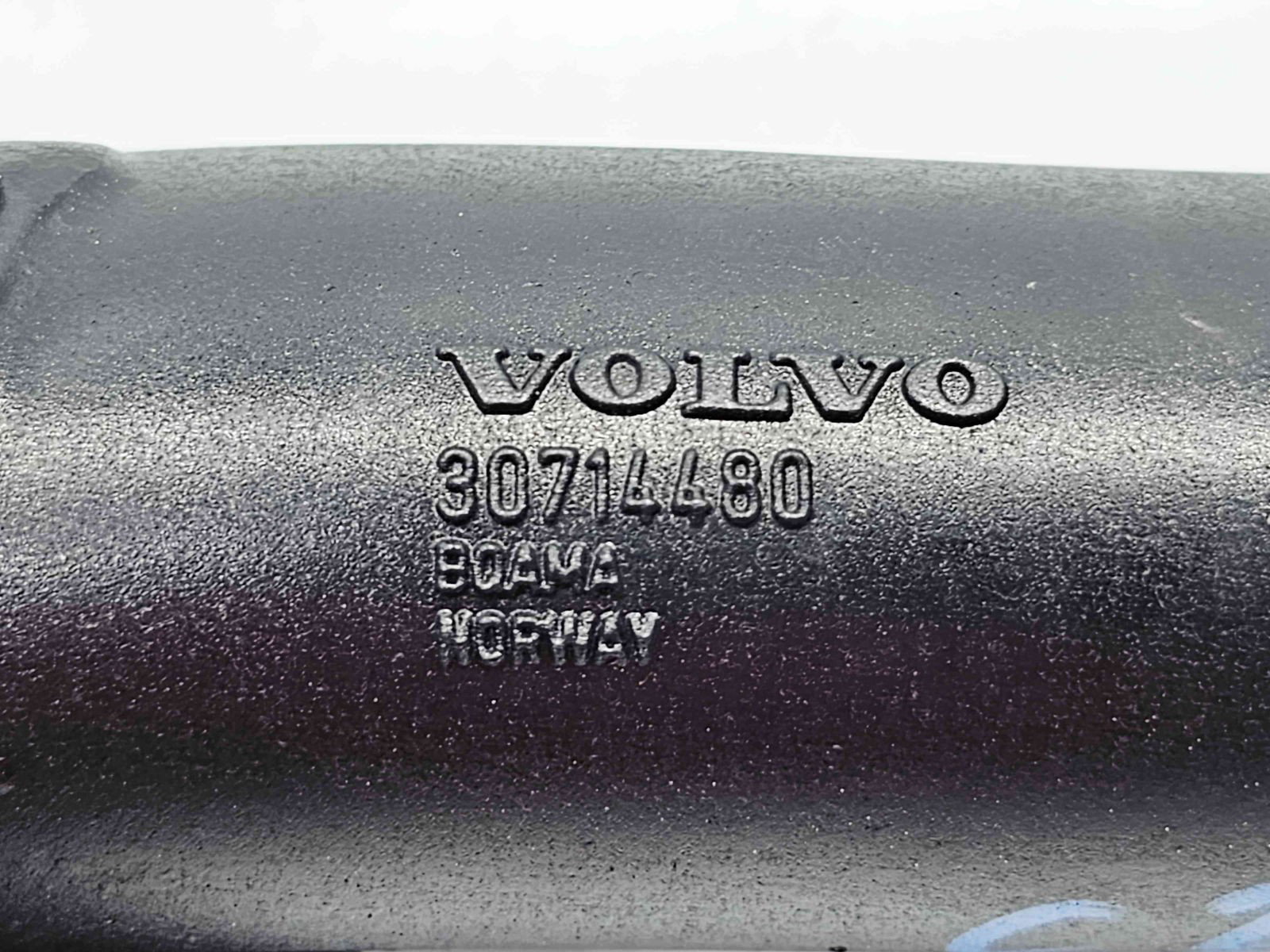 Tub intercooler Volvo V70 III (P80) [Fabr 2007-2016] 30714480 2.4 D5244T 147KW / 200CP - imagine 2