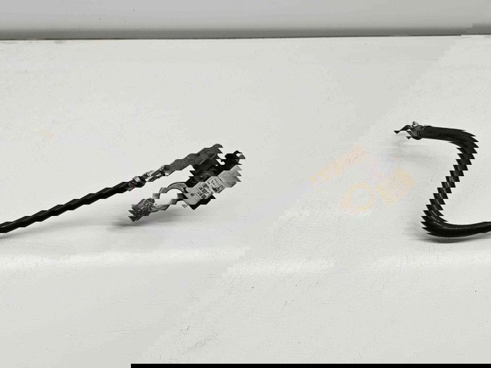  Borna baterie (-) Ford Grand C-Max (CB7) [Fabr 2010-2015] AV6N 20C679 BD 