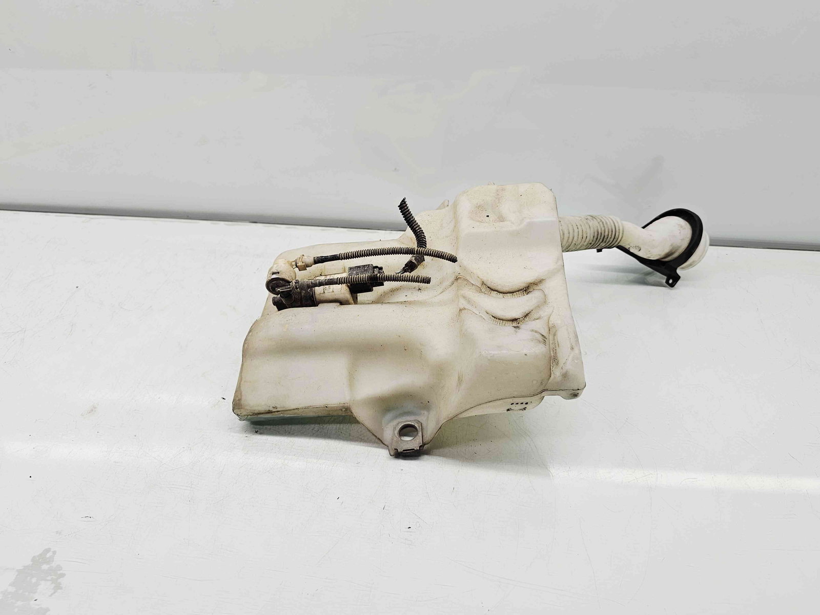 Vas lichid parbriz Ford Grand C-Max (CB7) [Fabr 2010-2015] AV61-17B613-A - imagine 2