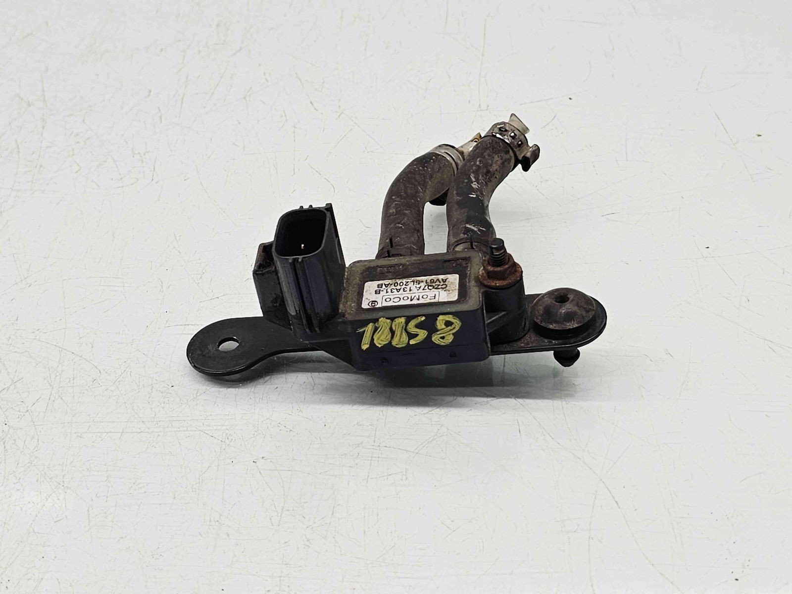 Senzor presiune Volvo V40 [Fabr 2013-2019] AV61-5L200-AB - imagine 1