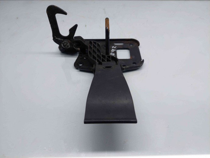 Maner deschidere capota Audi A4 (8K2, B8) [Fabr 2008-2015] 8T0823480
