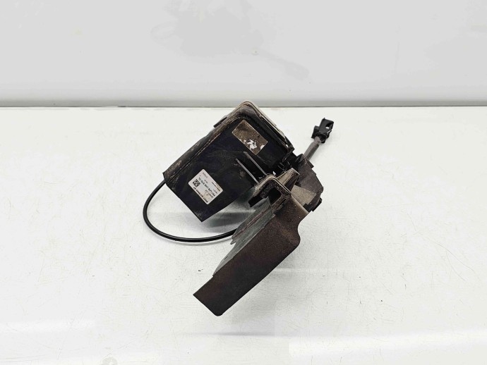 Broasca usa stanga fata Ford Focus 3 [Fabr 2010-2018] BM5A-A21813-AC