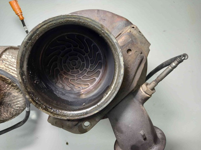 Filtru particule 04L131723M Skoda Octavia 1.6 CLHA 2012-2022