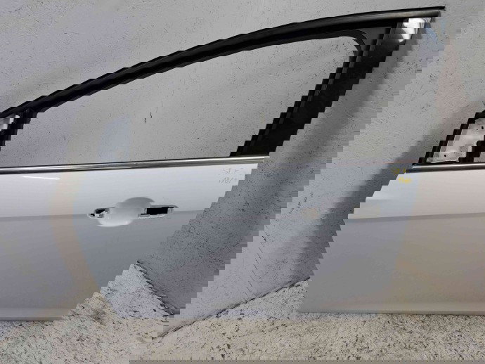 Usa stanga fata Ford Focus 3 [Fabr 2010-2018] Frozen White