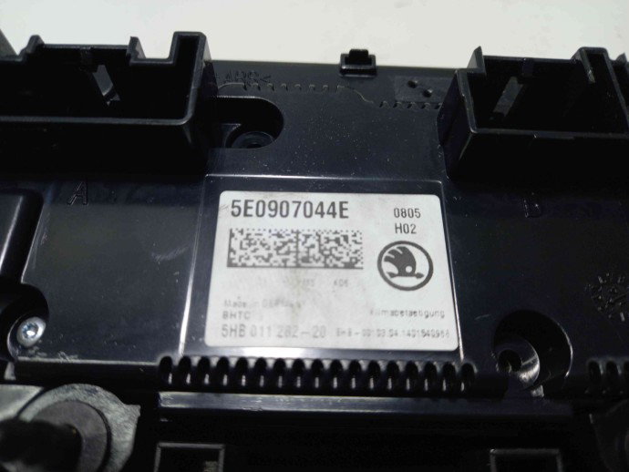 Panou comanda clima 5E0907044E Skoda Octavia 1.6 CLHA 2012-2022