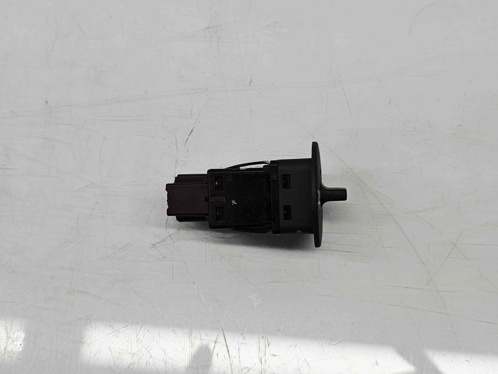 Buton ON/OFF airbag Renault Fluence [Fabr 2010-prezent] OEM - imagine 4