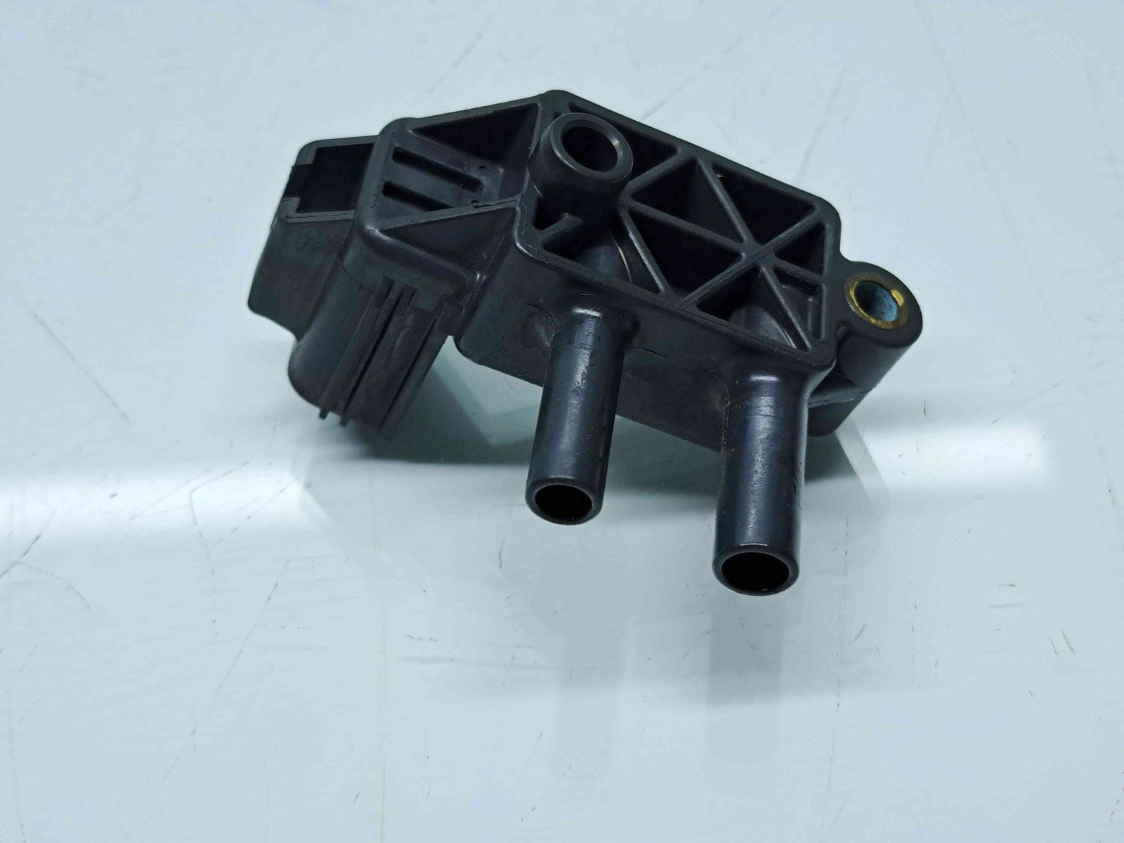 Senzor presiune Ford Focus 3 [Fabr 2010-2018] AV615L200 - imagine 2