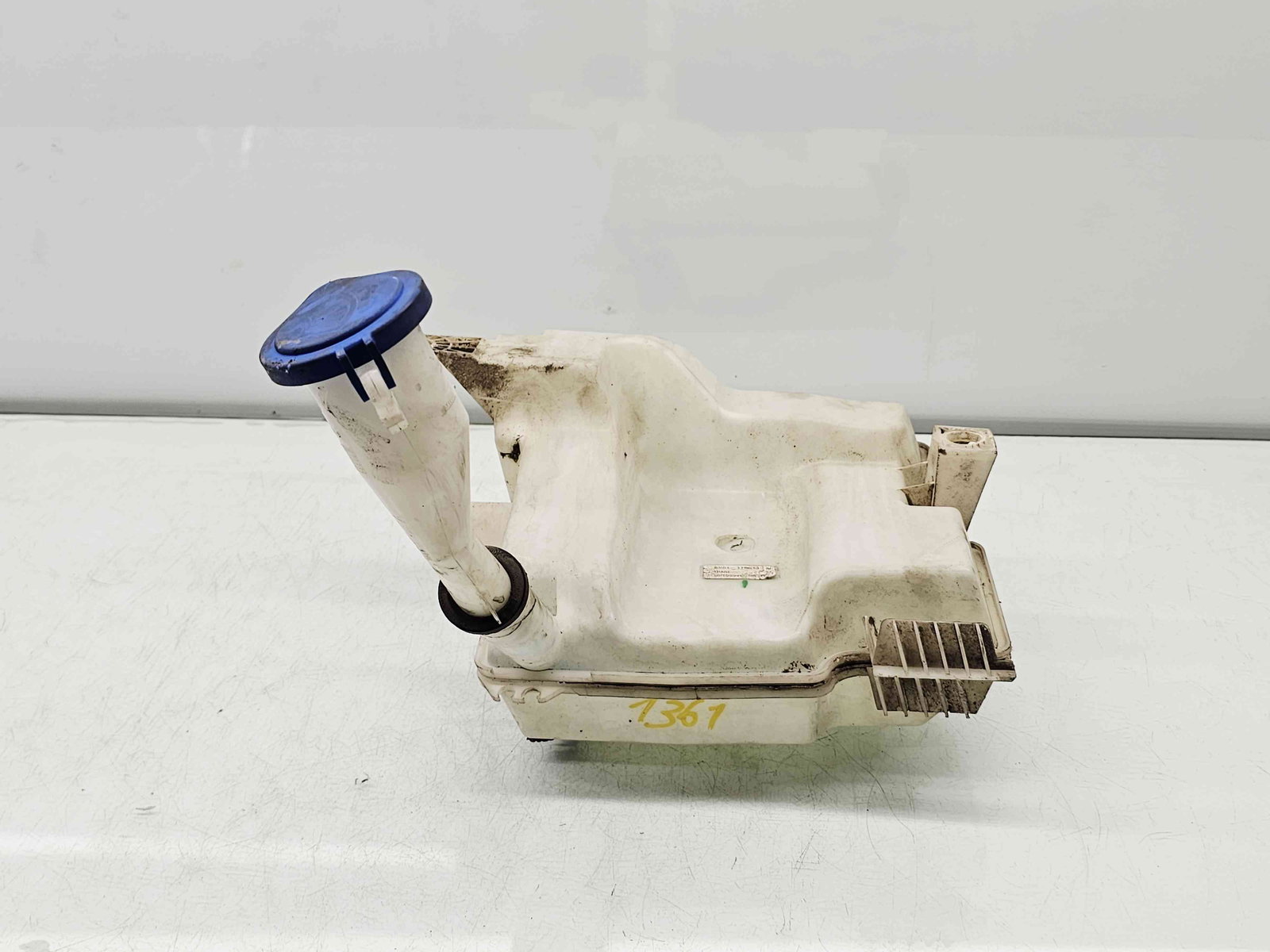 Vas lichid parbriz Ford Focus 3 [Fabr 2010-2018] BV61-178613-AC - imagine 4