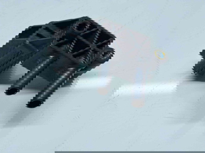  Senzor presiune  Ford C-Max 2 [Fabr 2010-2015] AV615L200