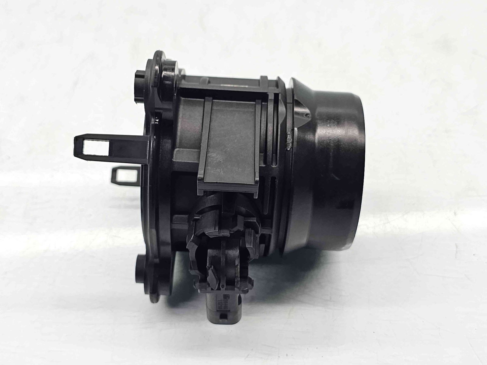 Debitmetru aer Bmw X5 (F15, F85) [Fabr 2014-2017] 8511339 2.0 B47D20 140KW / 190CP - imagine 1