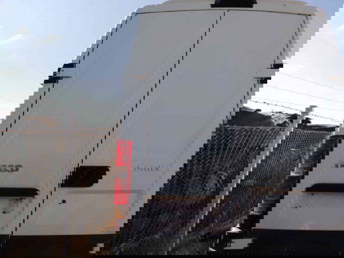 Usa stanga spate OEM Iveco Daily 2.3 HPI 2011-2014