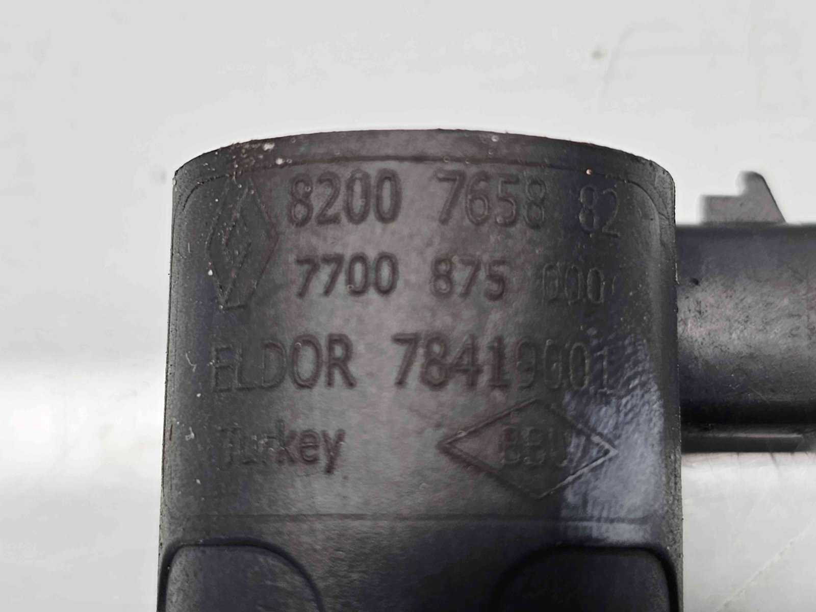 Bobina inductie Renault Fluence [Fabr 2010-prezent] 8200765882 1.6 Benz K4M838 81KW / 110CP - imagine 5