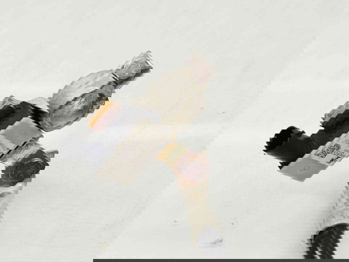  Borna baterie (-) Opel Astra K Hatchback [Fabr 2015-2022] 1349025 