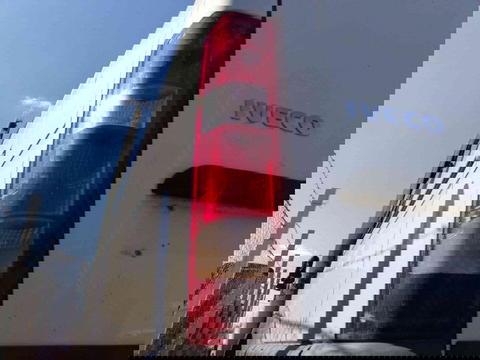 Stop aripa stanga OEM Iveco Daily 2.3 HPI 2011-2014