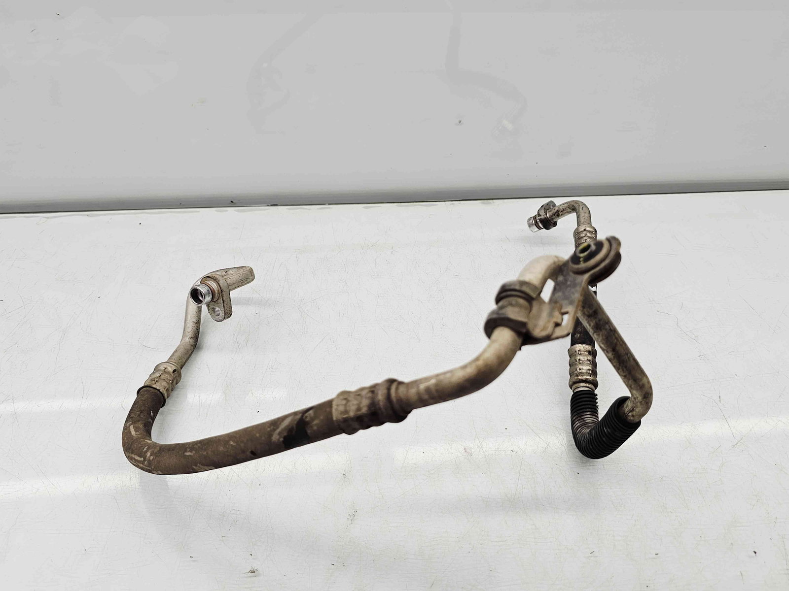 Conducta AC Renault Fluence [Fabr 2010-prezent] OEM 1.6 Benz K4M838 81KW / 110CP - imagine 4