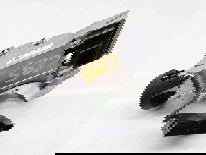  Contact cu cheie Opel Astra K Hatchback [Fabr 2015-2022] 39079951  1.0 Benz LE177KW / 105CP