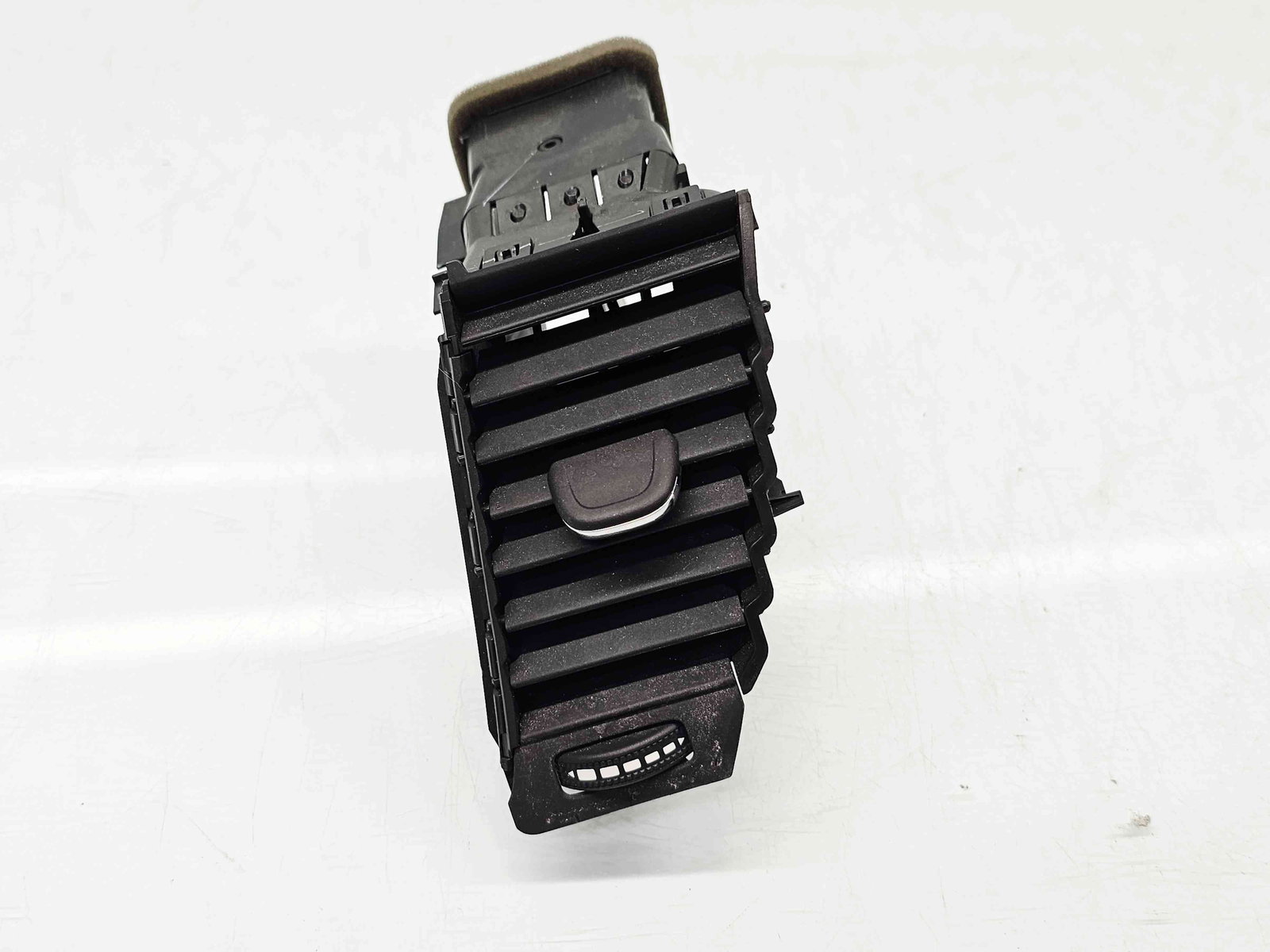 Grila aerisire centrala Opel Astra K Hatchback [Fabr 2015-2022] 39079608 - imagine 3