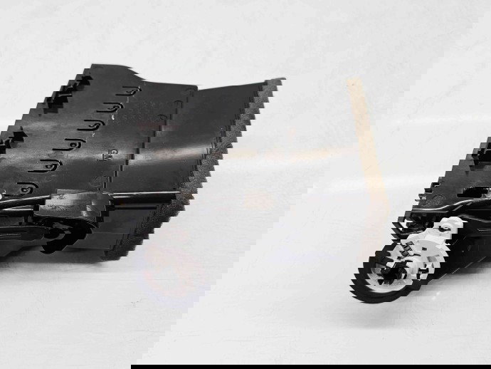  Grila aerisire stanga Opel Astra K Hatchback [Fabr 2015-2022] 39079603