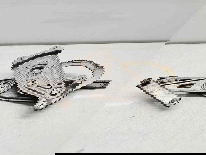 Macara electrica geam dreapta fata Renault Megane 3 (B95) [Fabr 2008-2016] 807200001R