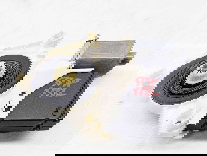 Motoras geam stanga spate Renault Megane 3 (B95) [Fabr 2008-2016] 827300003R