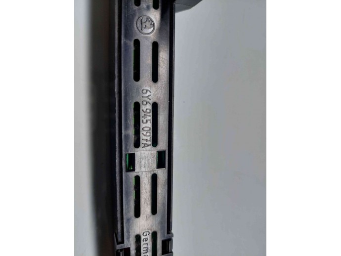  Stop auxiliar Skoda Fabia 1 (6Y2) [Fabr 1999-2008] 6Y6945097A