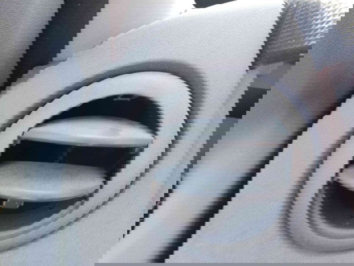 Grila aerisire stanga OEM Iveco Daily 2.3 HPI 2011-2014