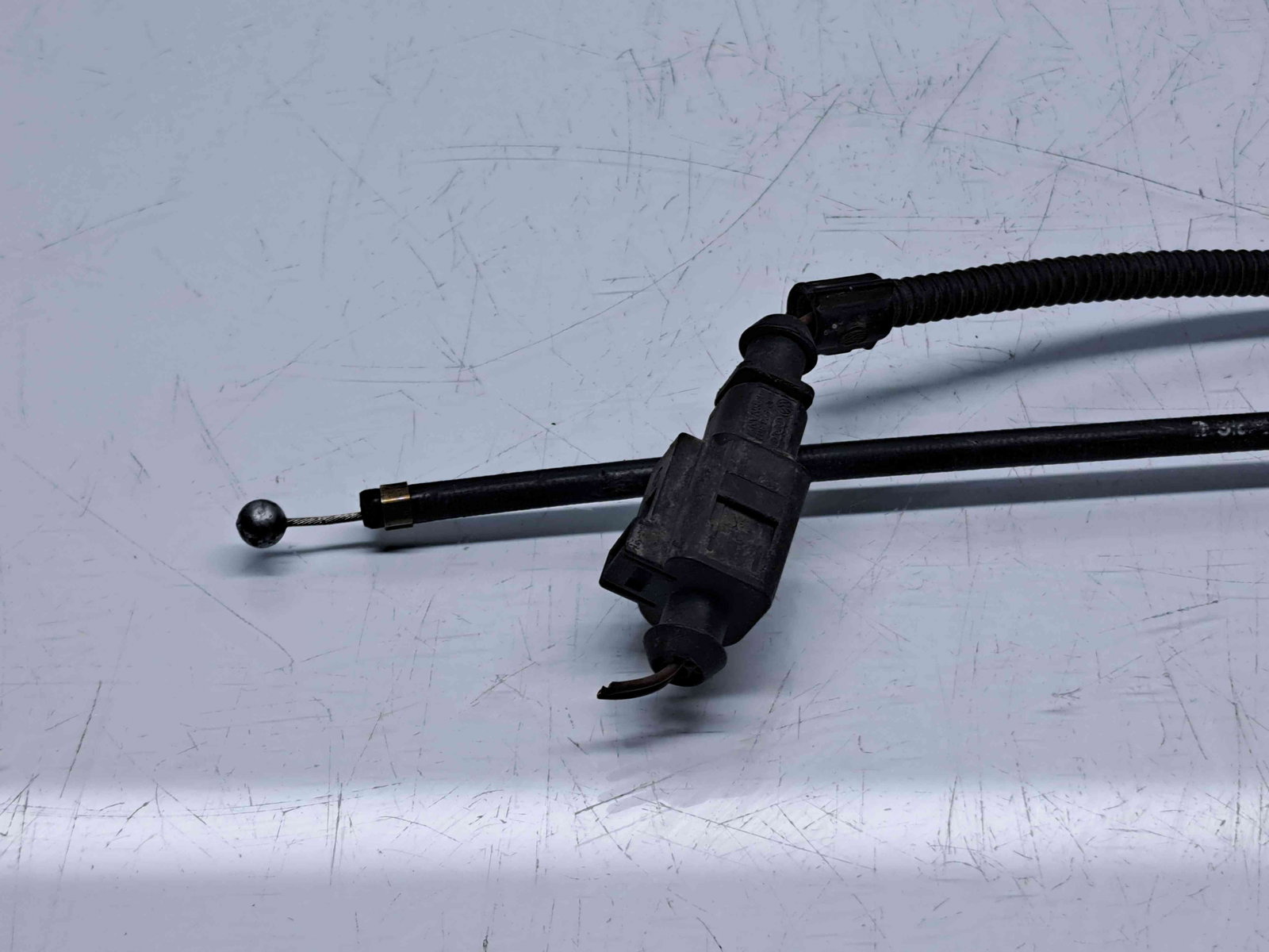 Broasca capota Volkswagen Golf 5 Plus (5M1) [Fabr 2005-2008] 5M1823509 - imagine 3