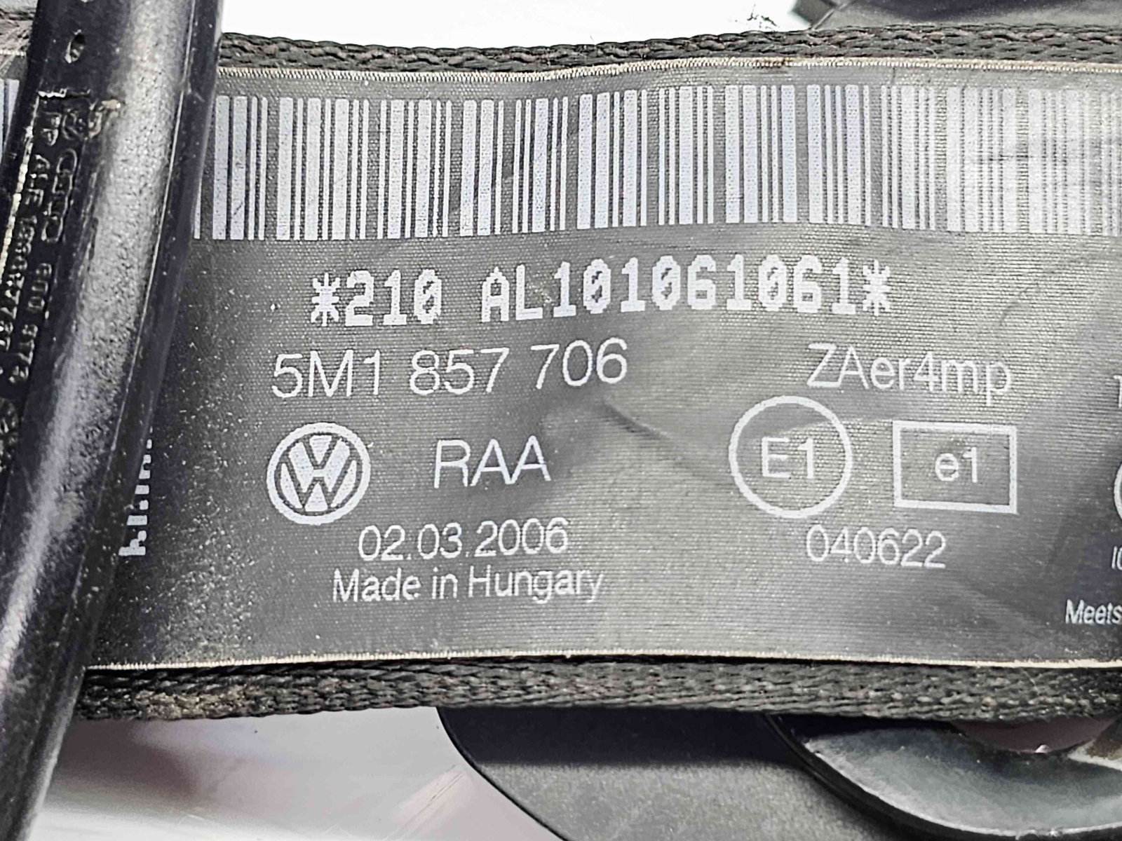 Centura dreapta fata Volkswagen Golf 5 Plus (5M1) [Fabr 2005-2008] 5M1857706 - imagine 4