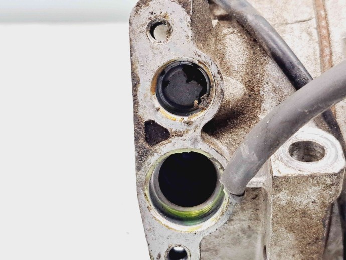 Compresor clima Renault Megane 3 (B95) [Fabr 2008-2016] 8200939386A 1.6 Benz K4M858 81KW / 110CP