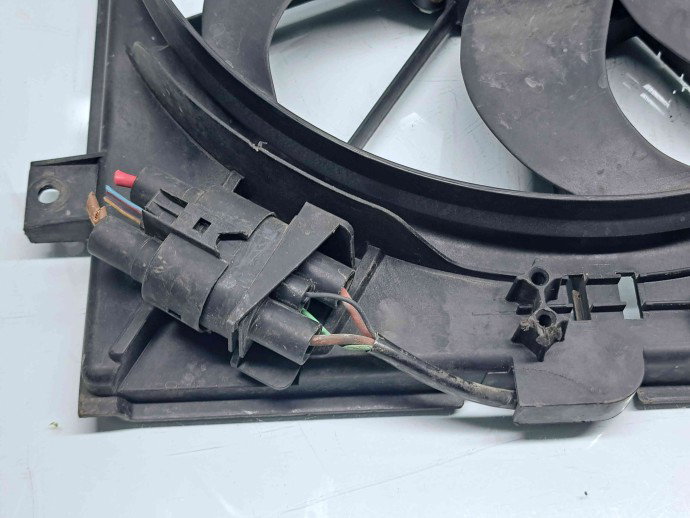 Electroventilator Volkswagen Golf 5 Plus (5M1) [Fabr 2005-2008] 1K0121207  1.9 TDI BLS77KW / 105CP