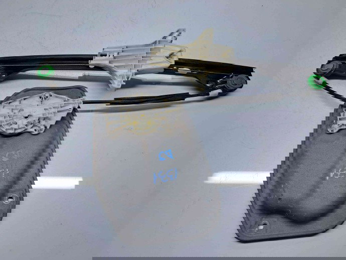 Macara electrica geam dreapta spate Volkswagen Golf 5 Plus (5M1) [Fabr 2005-2008] 1K4839462A