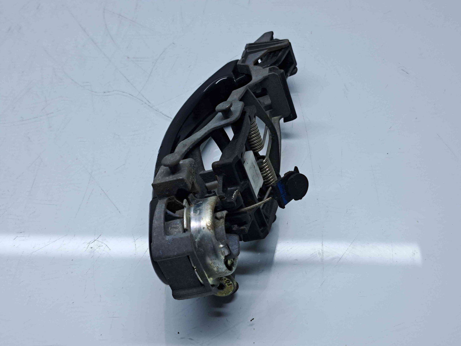 Maner usa dreapta spate Volkswagen Golf 5 Plus (5M1) [Fabr 2005-2008] LC9Z - imagine 2
