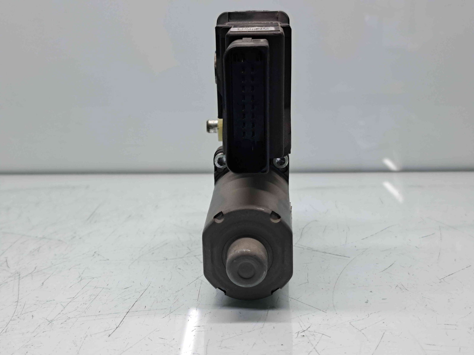 Motoras geam dreapta spate Volkswagen Golf 5 Plus (5M1) [Fabr 2005-2008] 5M0839402B - imagine 4