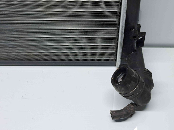 Radiator apa Volkswagen Golf 5 Plus (5M1) [Fabr 2005-2008] OEM 1.9 TDI BLS 77KW / 105CP