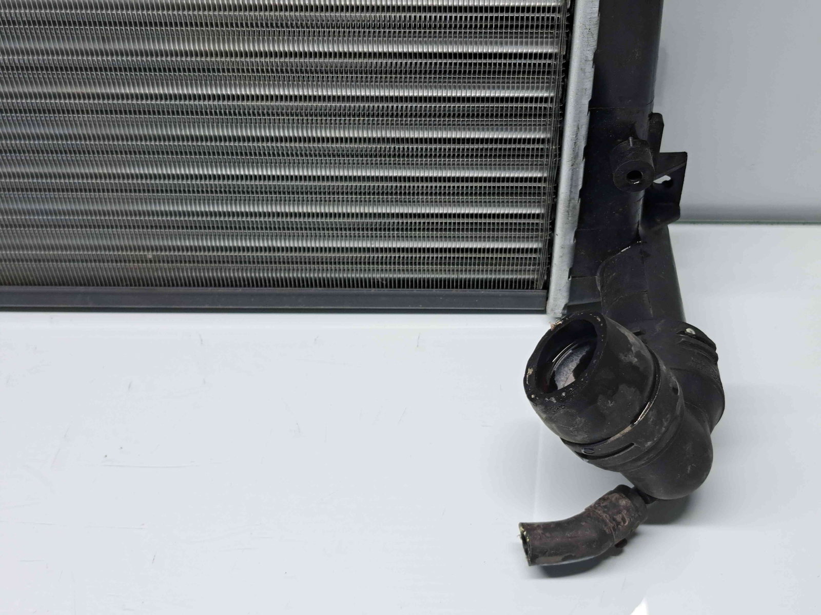 Radiator apa Volkswagen Golf 5 Plus (5M1) [Fabr 2005-2008] OEM 1.9 TDI BLS 77KW / 105CP - imagine 3
