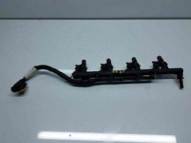 Rampa injectoare Renault Megane 3 (B95) [Fabr 2008-2016] 8200135504 1.6 Benz K4M858 81KW / 110CP