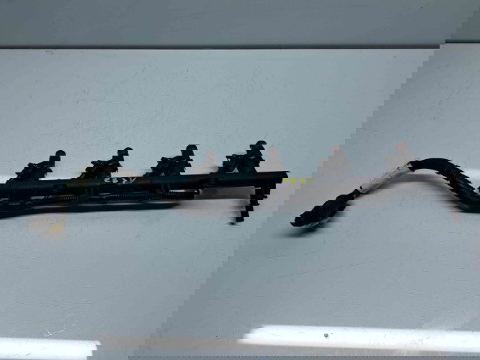 Rampa injectoare Renault Megane 3 (B95) [Fabr 2008-2016] 8200135504 1.6 Benz K4M858 81KW / 110CP