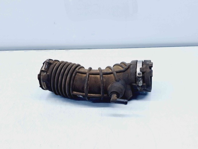 Tub admisie aer Renault Megane 3 (B95) [Fabr 2008-2016] 8200937822 1.6 Benz K4M858 81KW / 110CP