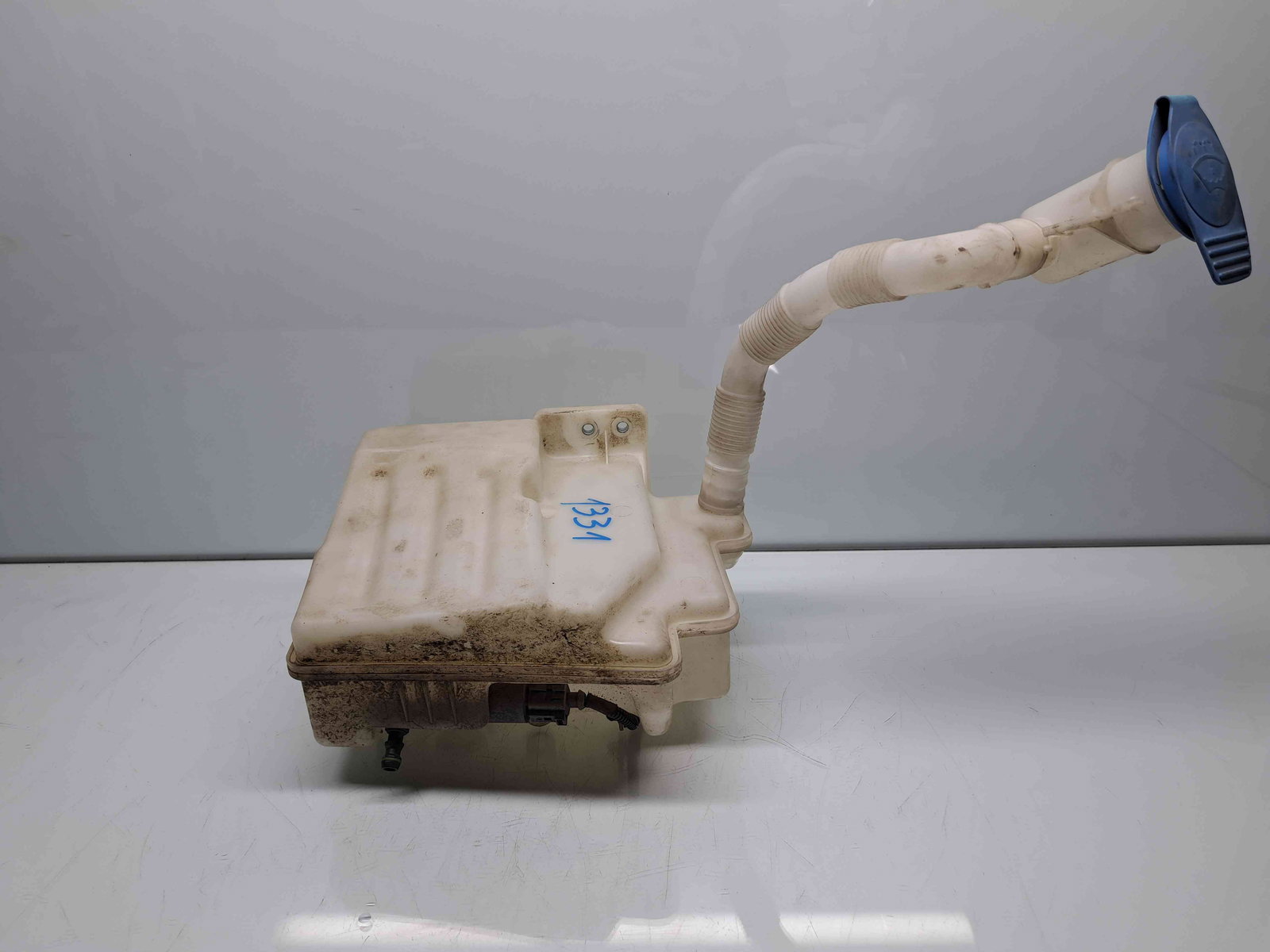 Vas lichid parbriz Volkswagen Golf 5 Plus (5M1) [Fabr 2005-2008] 1K0955453