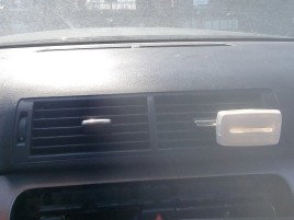 Grila aerisire centrala AUDI A4 Avant (8ED, B7) [Fabr 2004-2008] 2.0 TDI BPW 103 KW / 140CP