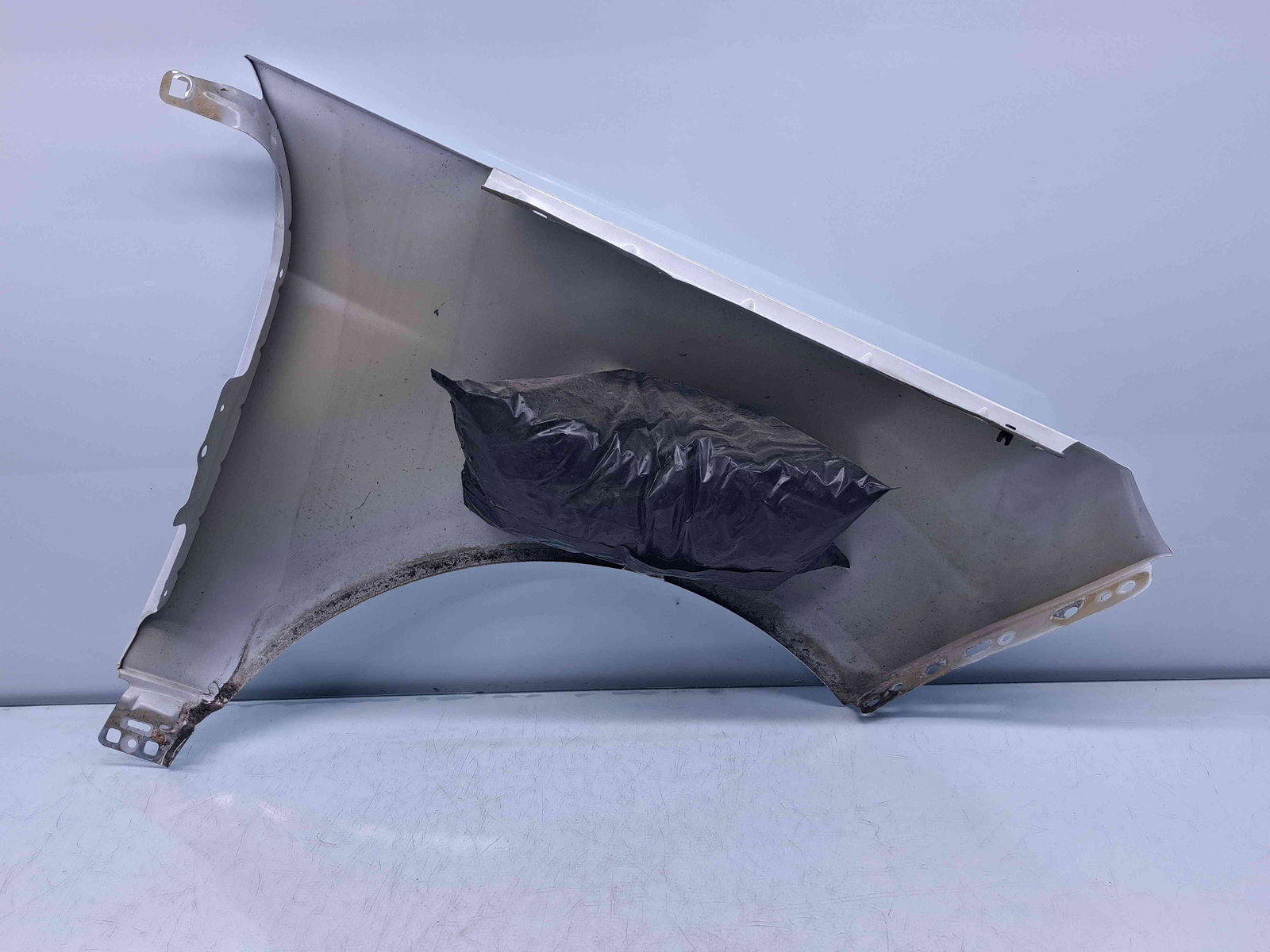 Aripa stanga fata Ford Ecosport [Fabr 2017-2024] Frozen White - imagine 5