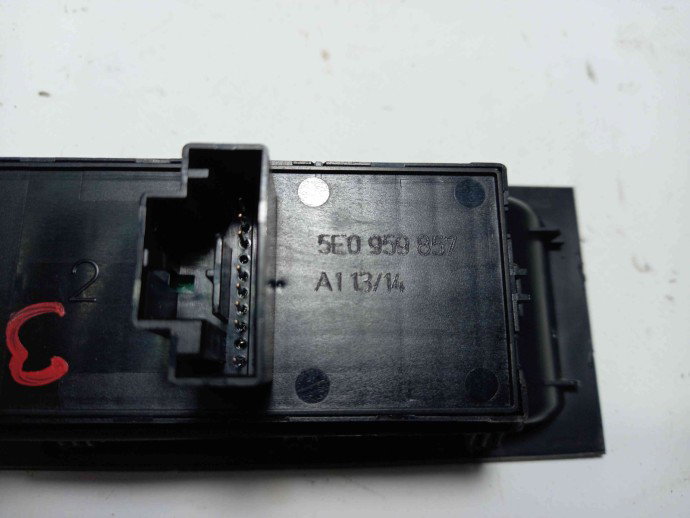 Butoane comanda geamuri sofer 5E0959857 Skoda Octavia 1.6 CLHA 2012-2022