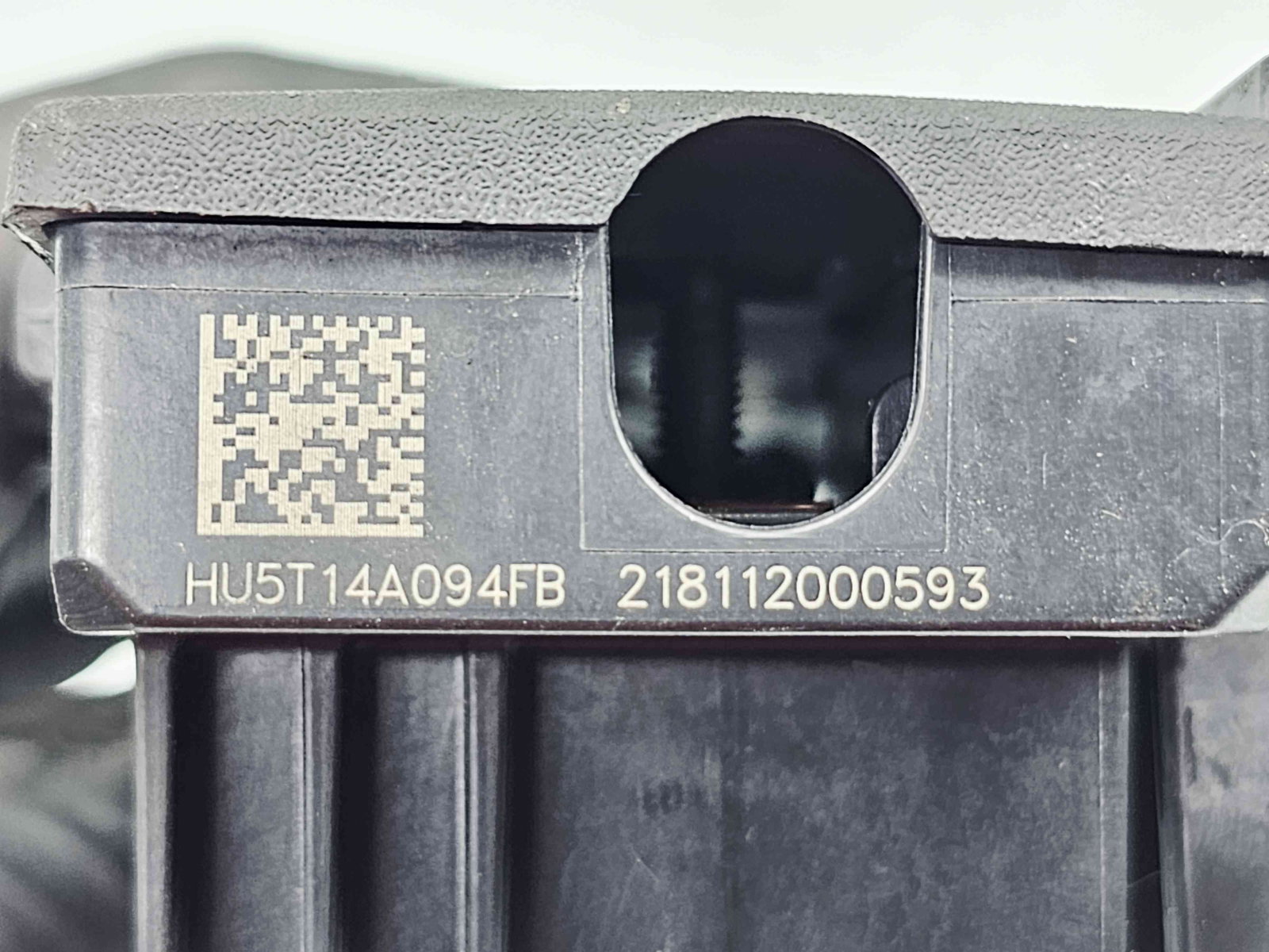 Borna baterie (+) cu capsa Ford Ecosport [Fabr 2017-2024] HU5T14A094FB - imagine 3