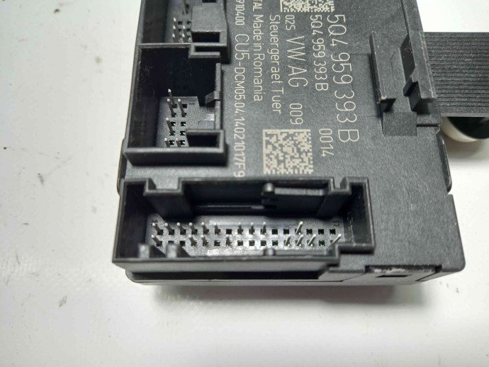 Modul usa stanga fata 5Q4959393B Skoda Octavia 1.6 CLHA 2012-2022