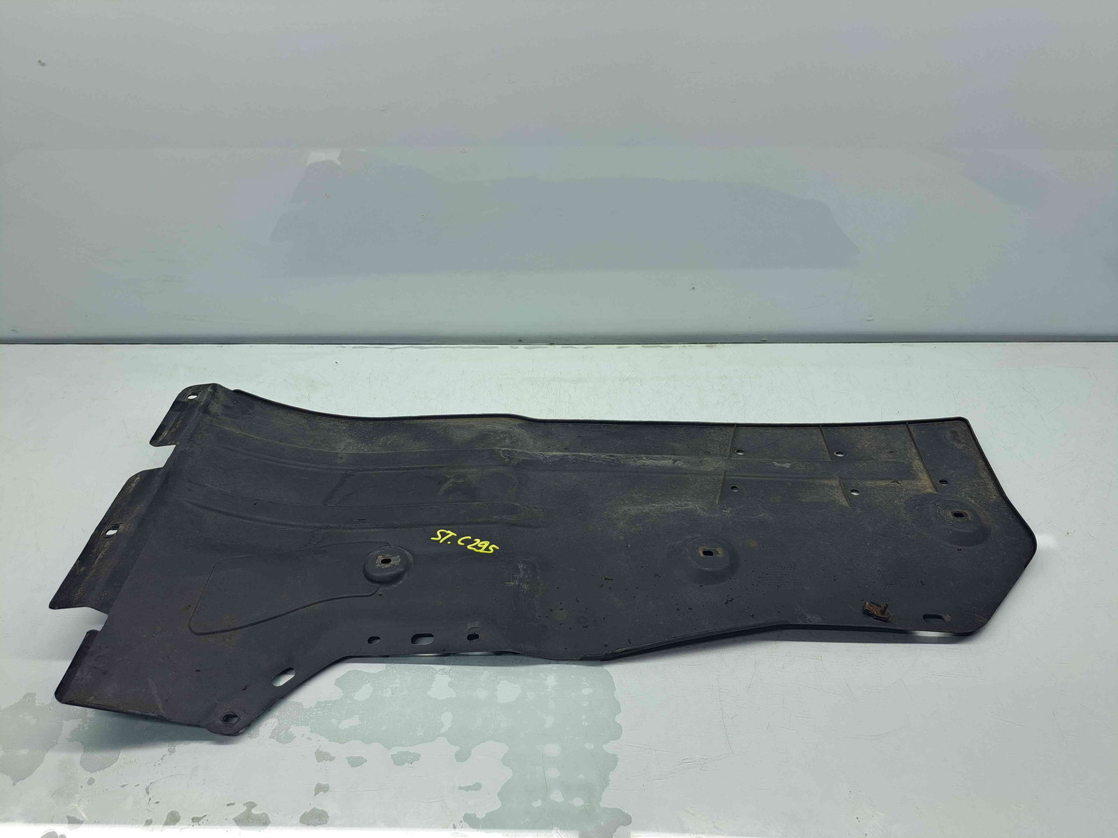 Scut lateral stanga Opel Astra K Hatchback [Fabr 2015-2022] 39026300 - imagine 1